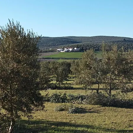 Casa Celeste Trabuco * Villanueva del Trabuco