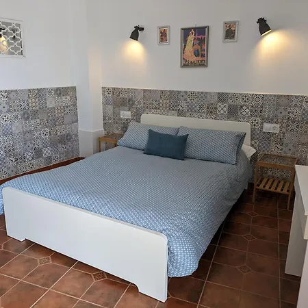 Casa Celeste Trabuco * Villanueva del Trabuco