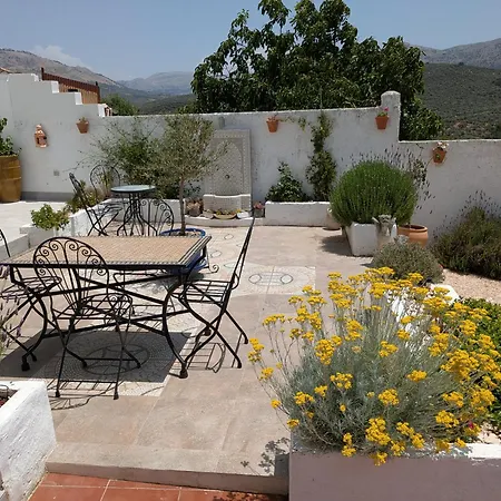 Casa Celeste Trabuco Villanueva del Trabuco