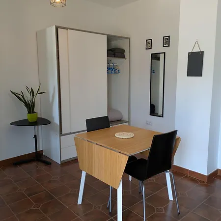 Casa Celeste Trabuco אכסניה *